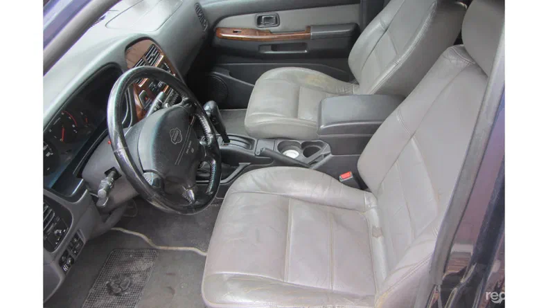 Nissan Pathfinder 1998