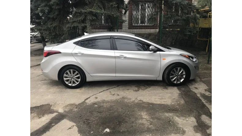 Hyundai Elantra 2014 - 1