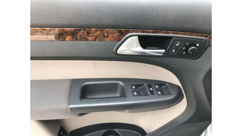 Volkswagen Touran 2008 - 13