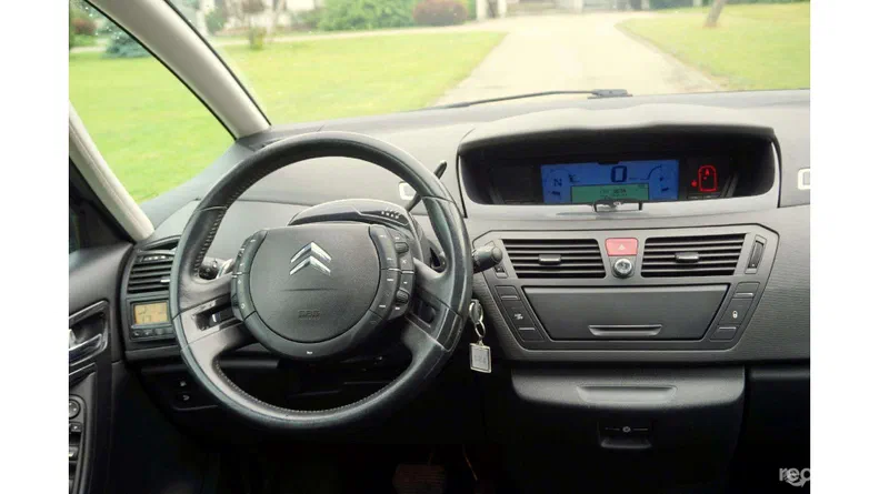 Citroen C4 Picasso 2008 - 13