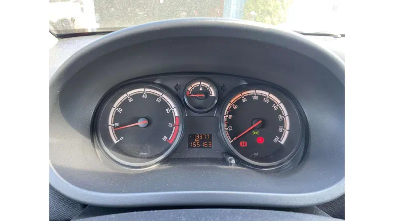 Opel Corsa 2012 - 13