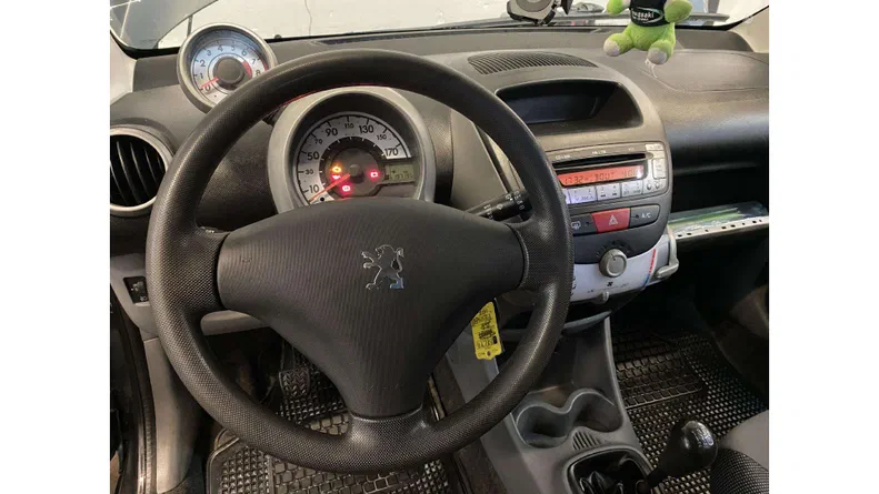 Peugeot 107 2009