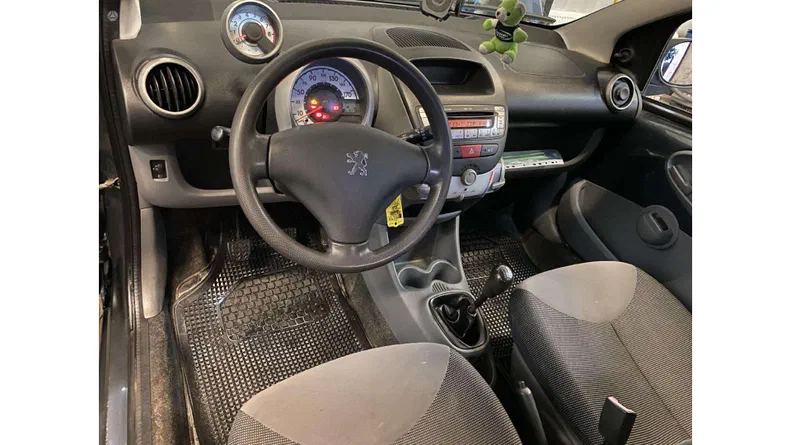 Peugeot 107 2009