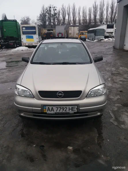Opel Astra 2008