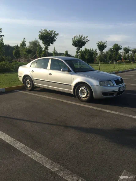 Skoda Superb 2002