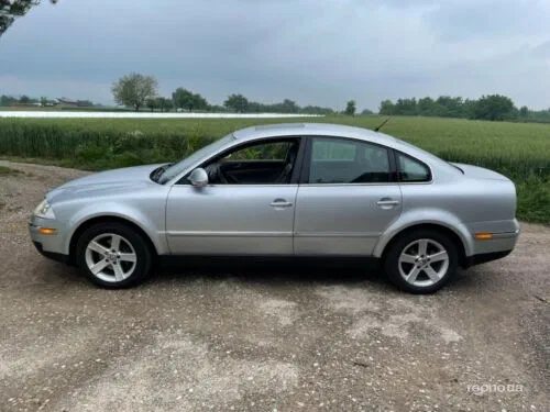 Volkswagen Passat 2004 - 8