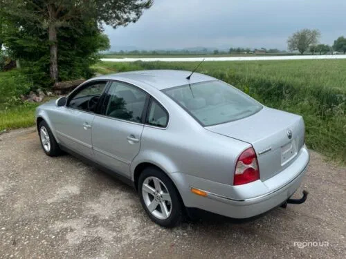 Volkswagen Passat 2004