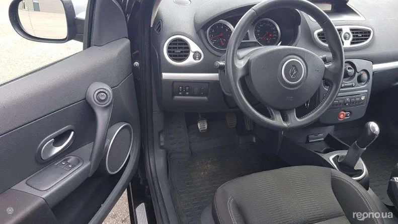 Renault Clio 2010