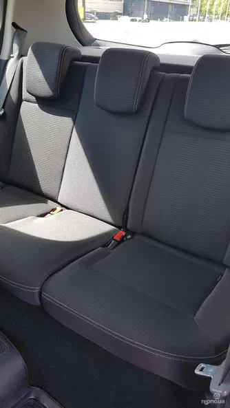 Renault Clio 2010 - 12