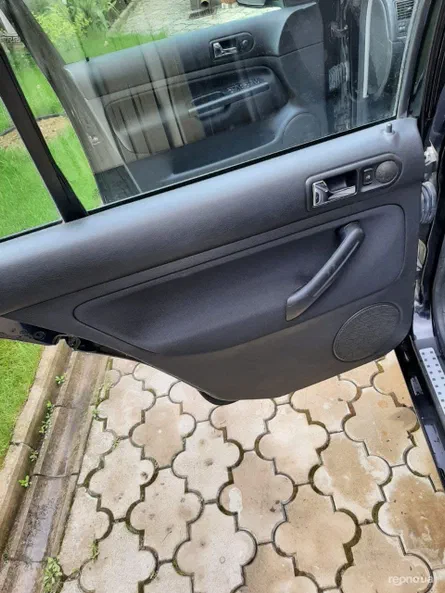 Volkswagen Golf 2002 - 12