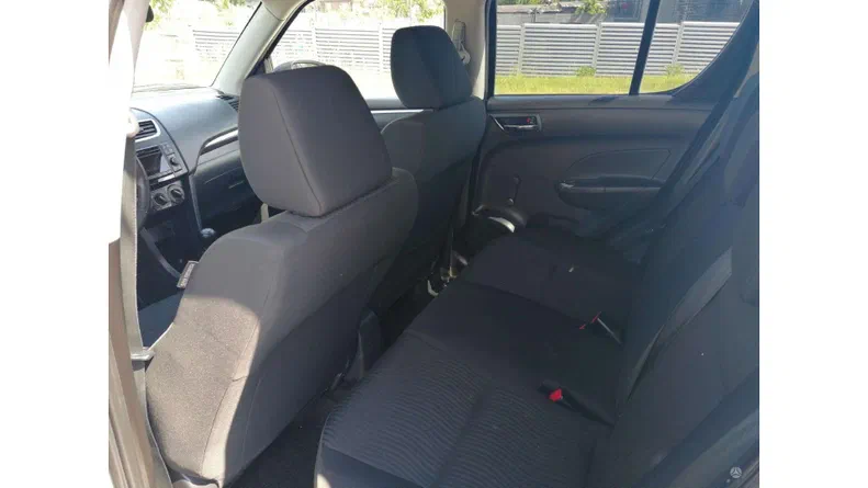 Suzuki Swift 2012 - 23