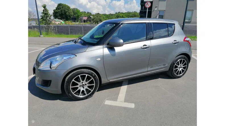 Suzuki Swift 2012 - 7