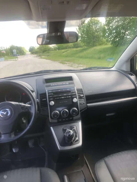 Mazda 5 2010 - 8