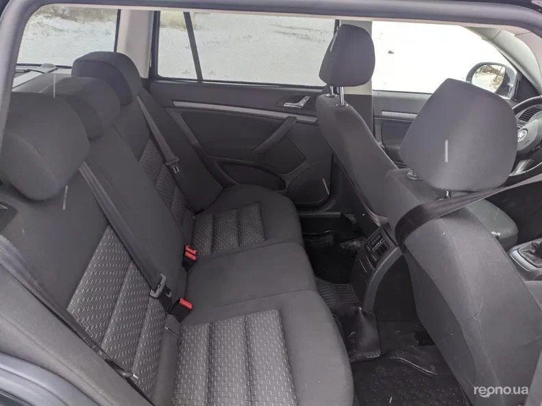 Skoda Octavia 2012 - 7