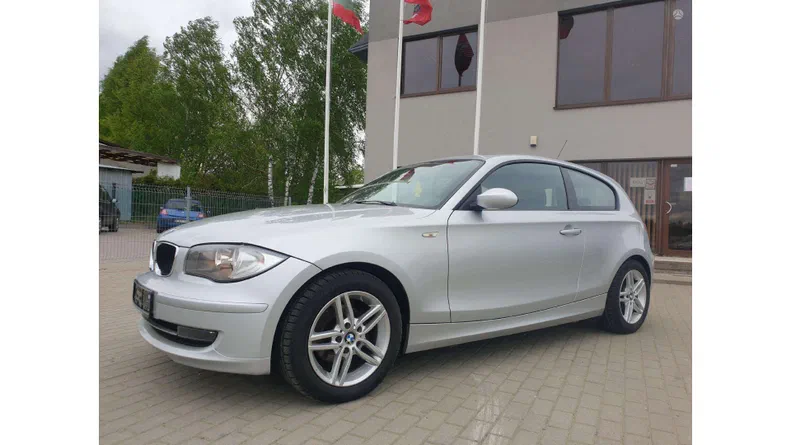 BMW 1 серія 2010 - 6