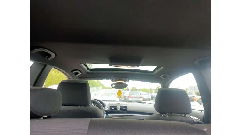 BMW 1 серія 2010 - 13