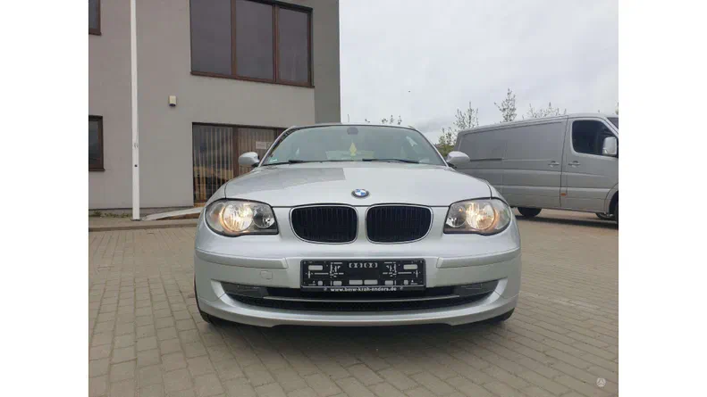 BMW 1 серія 2010 - 5