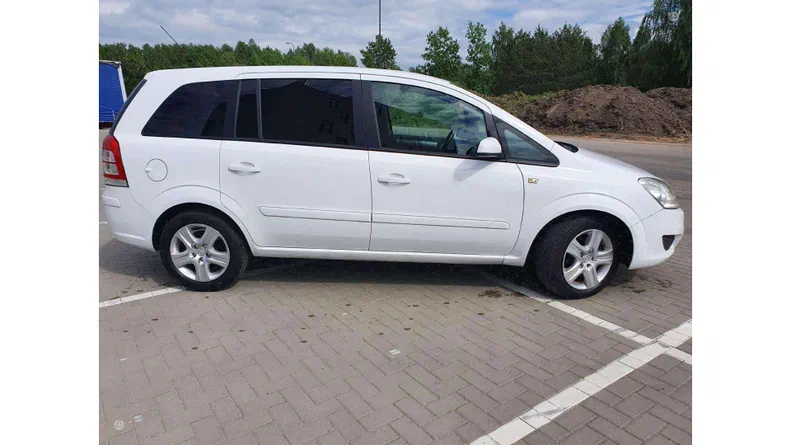 Opel Zafira 2009