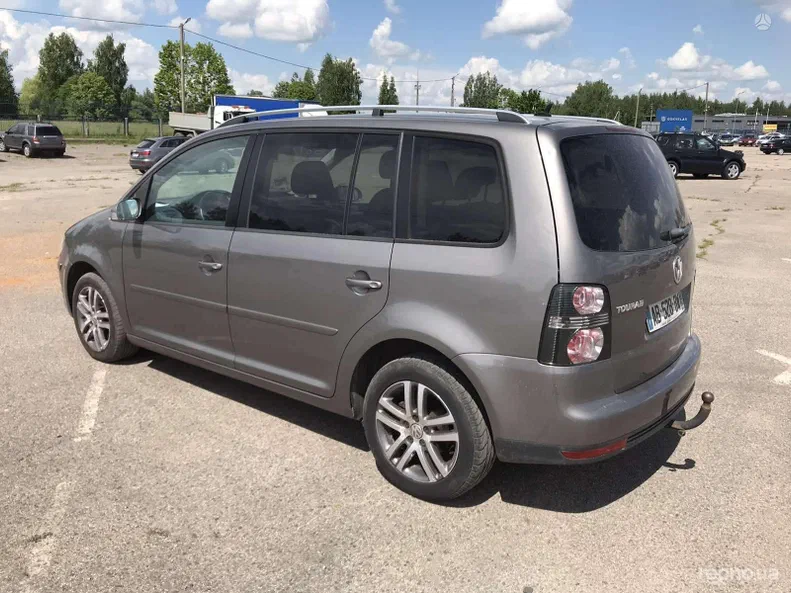 Volkswagen Touran 2009