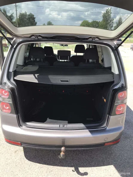 Volkswagen Touran 2009 - 9