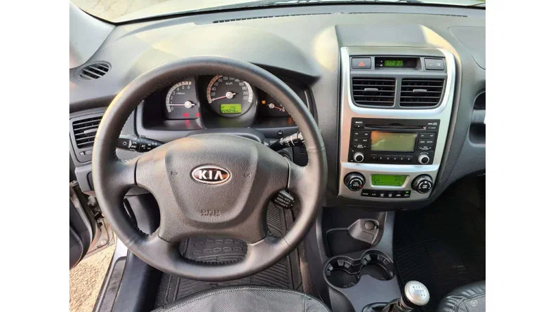 Kia Sportage 2008 - 16