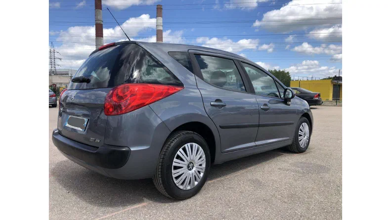 Peugeot 207 2010 - 14