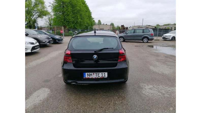 BMW 1 серии 2008