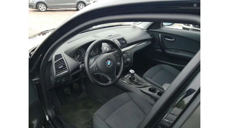 BMW 1 серии 2008