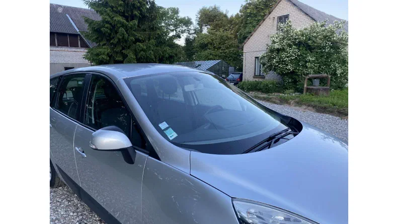 Renault Scenic 2011 - 6