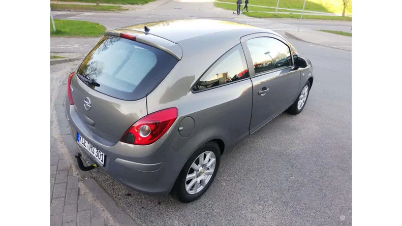 Opel Corsa 2011