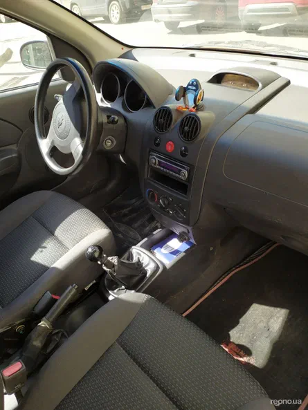 Chevrolet Aveo 2005 - 6