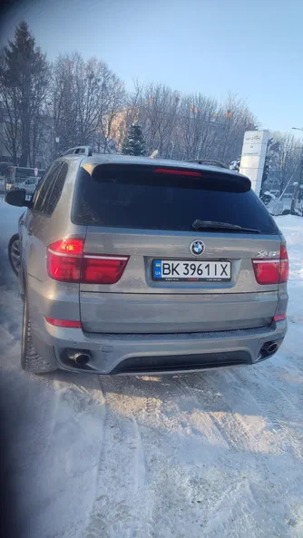 BMW 5 серія 2013 - 5