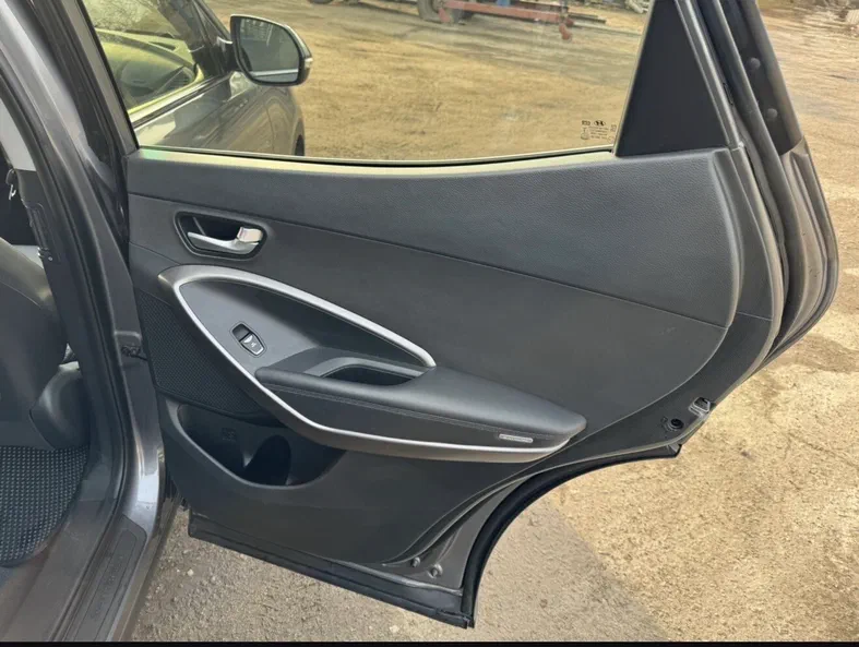 Hyundai Santa Fe 2016 - 9