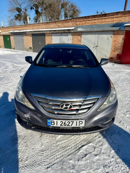 Hyundai Sonata 2010 - 12
