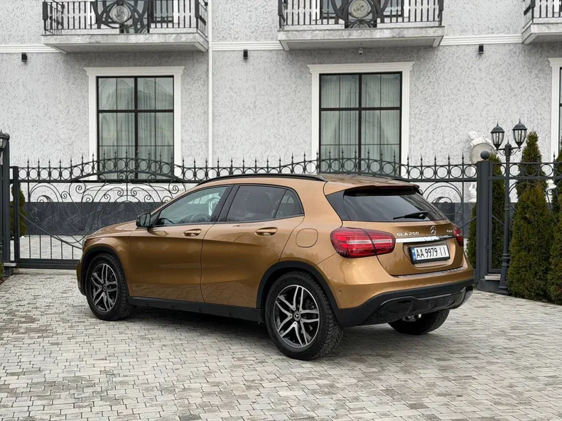 Mercedes-Benz GLA 2017 - 7