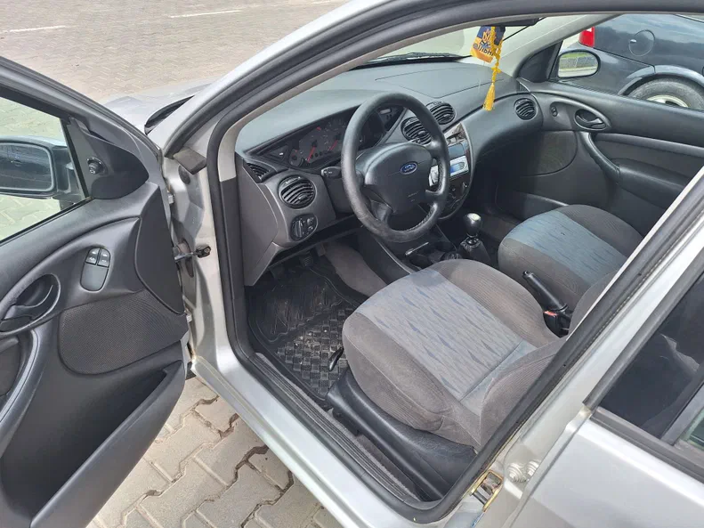 Ford Focus 2003 - 11