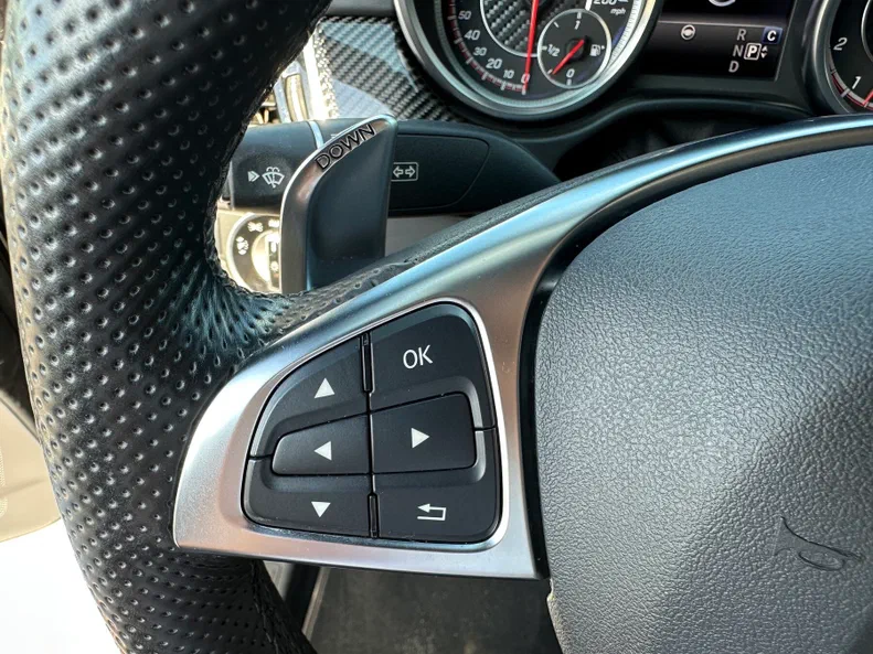 Mercedes-Benz GLE 2017 - 23