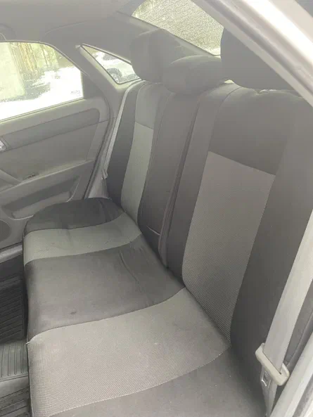 Daewoo Gentra 2013 - 10