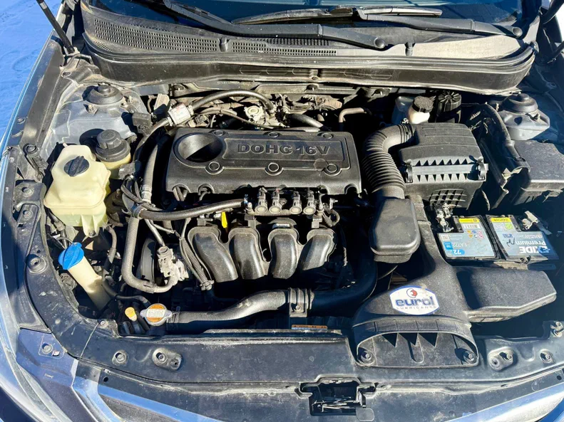 Hyundai Sonata 2010 - 34