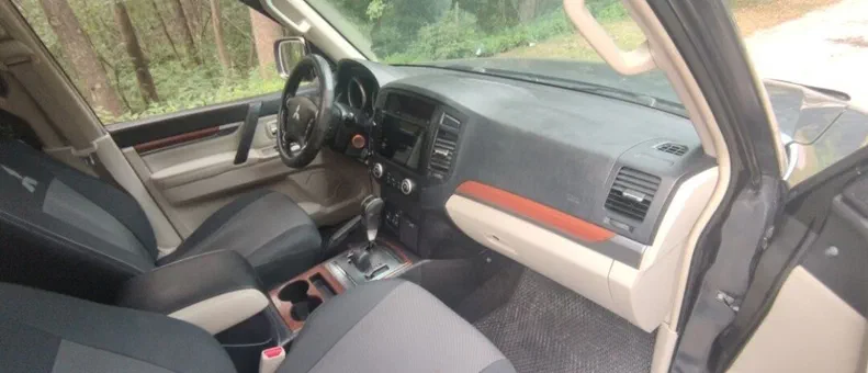 Mitsubishi Pajero 2007