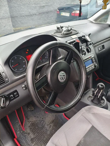 Volkswagen Touran 2004