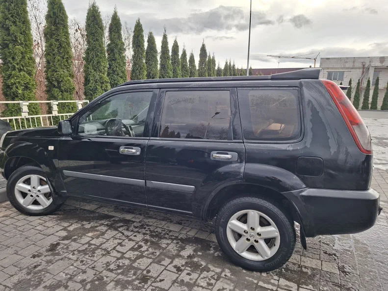 Nissan X-Trail 2004 - 4