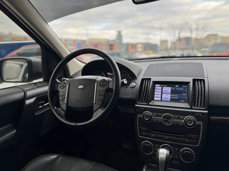 Land Rover Freelander 2012 - 5