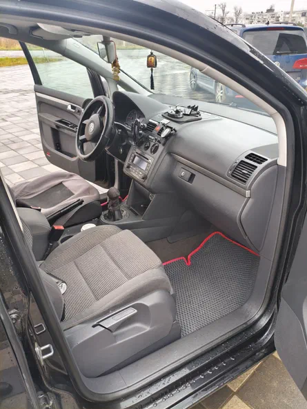 Volkswagen Touran 2004 - 14