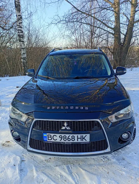 Mitsubishi Outlander 2010