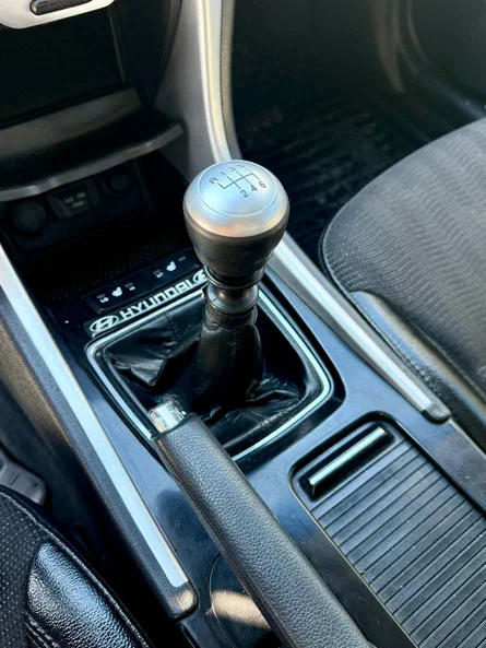 Hyundai Sonata 2010 - 18