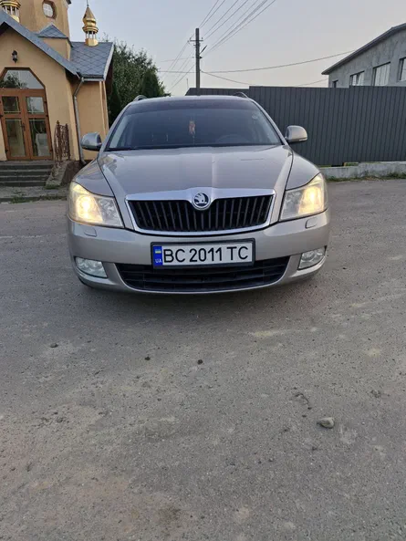 Skoda Octavia 2010 - 0