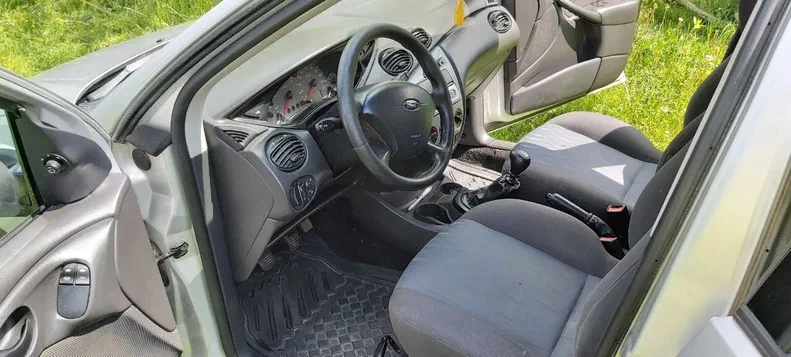 Ford Focus 2003 - 15