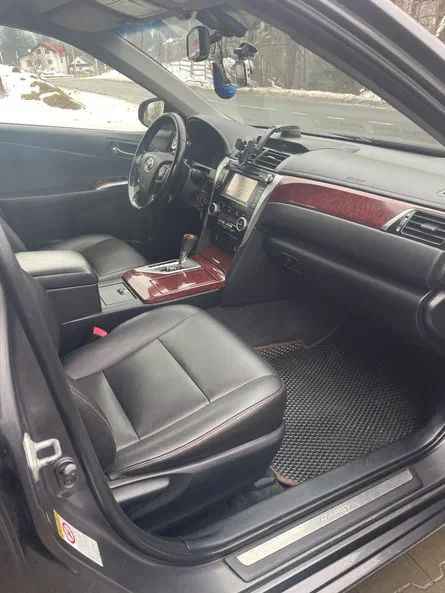 Toyota Camry 2014 - 6