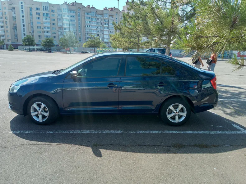 Skoda Rapid 2015 - 1